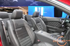 mustang_autoshow_i8.jpg (125kb)