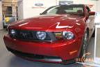 mustang_autoshow_l7.jpg (130kb)