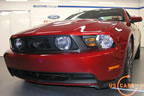 mustang_autoshow_l9.jpg (129kb)