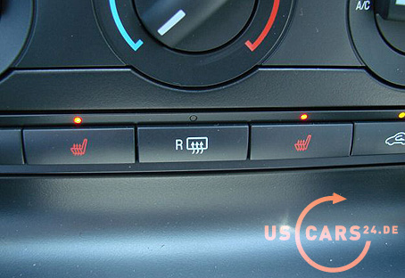 2007 FORD MUSTANG --- Beheizbare Sitze vorne